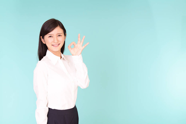 Woman with ok hand sign - Фото, изображение