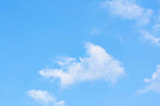  modrá obloha pohled - Fotografie, Obrázek