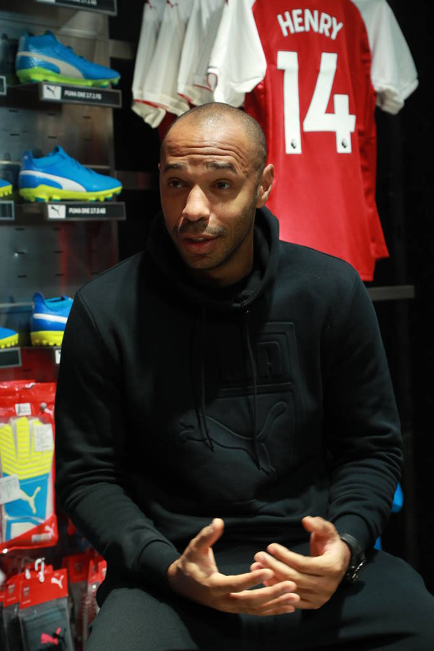 Retired French football player Thierry Henry attends a promotional event for Puma in Shanghai, China, 24 November 2017. - Fotó, kép