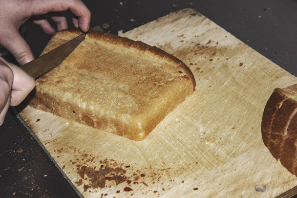 Szakács darabok kenyér közelről - Fotó, kép