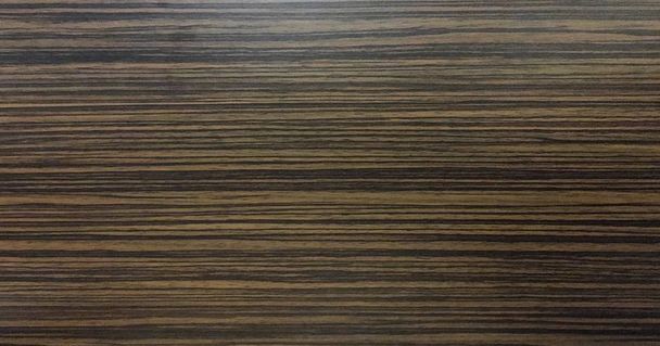fond de texture en bois brun, chêne foncé de bois lavé en détresse altéré avec peinture vernis décoloré montrant la texture du grain de bois. laver les planches de bois franc motif table vue du dessus
 - Photo, image