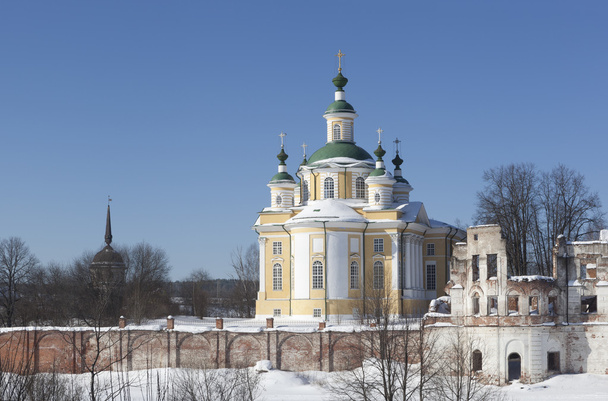 Totma, Vologda Region, Russia. Holy Sumorin monastery and Church of the Ascension - Zdjęcie, obraz