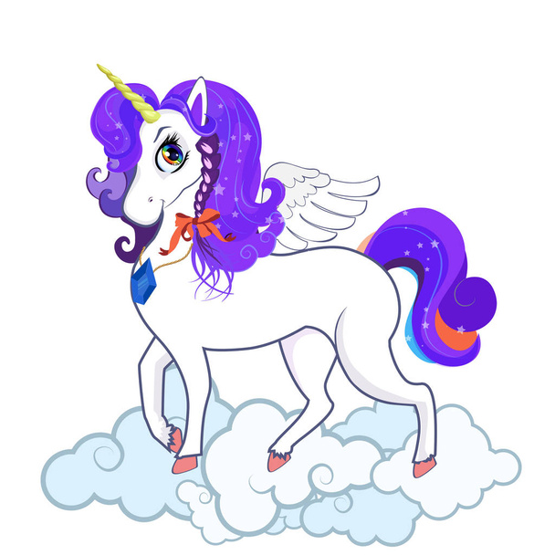 Unicornio pony blanco con ojos grandes, cuerno dorado, alas de plumas y pelo violeta, pezuñas en la nube aisladas sobre fondo blanco. Lindo personaje de dibujos animados. Ilustración, clip art, pegatina, icono
. - Foto, imagen