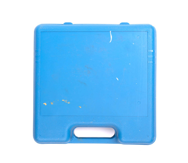 Caja de herramientas azul sucio viejo, aislado en blanco - Foto, imagen