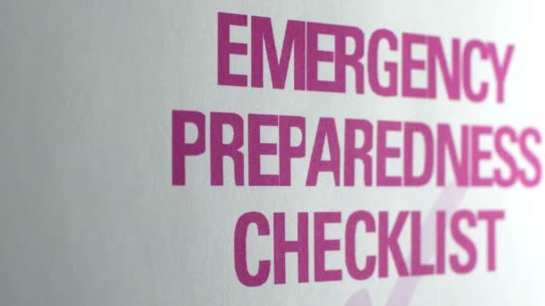 Concepto de lista de verificación de preparación para emergencias
 - Imágenes, Vídeo
