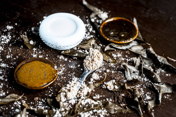Neem powder with flour and face pack on wooden background - Fotografie, Obrázek