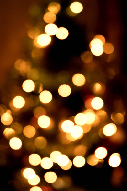  Verlichting schittering op de kerstboom - Foto, afbeelding