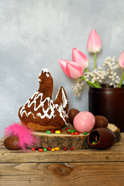 праздничный торт украшенные яйца на Пасху
 - Фото, изображение