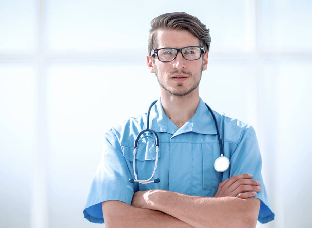 confident surgeon man in blue uniform - Foto, immagini