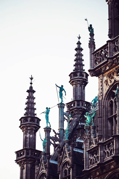 Statues on top of the city hall. Close up shot. Clear background. Brussels, Belgium - Φωτογραφία, εικόνα