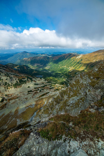 βραχώδη Tatra βουνό τουριστικές διαδρομές πεζοπορίας στη Σλοβακία - Φωτογραφία, εικόνα