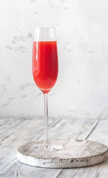 Glass of Mimosa cocktail - Фото, изображение
