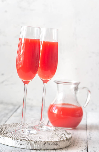 Glasses of Mimosa cocktail - Foto, afbeelding