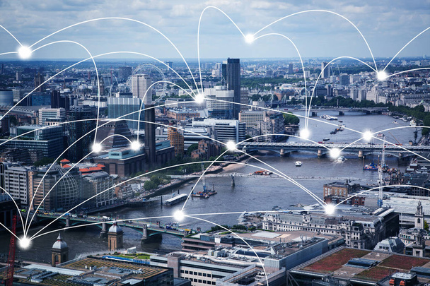 έξυπνη πόλη και γραμμές σύνδεσης. Ιντερνετ έννοια των παγκόσμιων επιχειρήσεων, Λονδίνο, Ηνωμένο Βασίλειο - Φωτογραφία, εικόνα