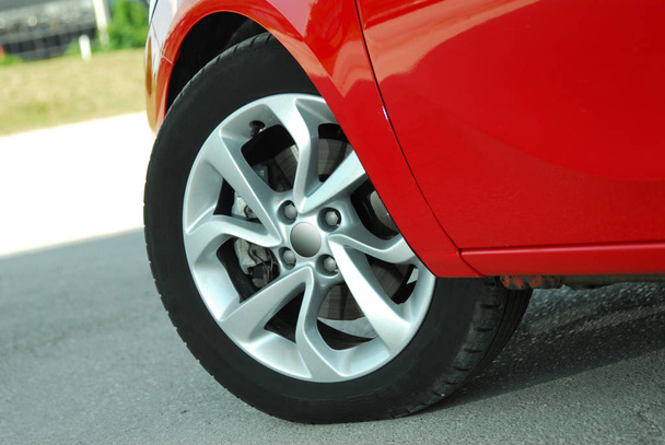 roue pneu et alliage
 - Photo, image