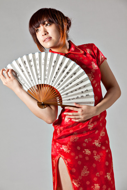 Chinese model in traditional Cheongsam dress - Foto, Bild