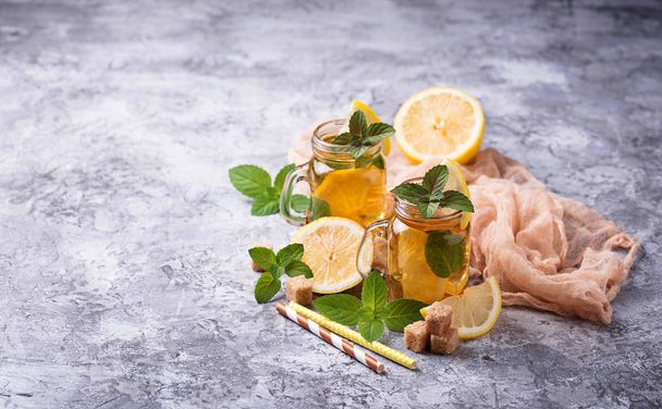 Iced tea with lemon and mint. - Photo, Image