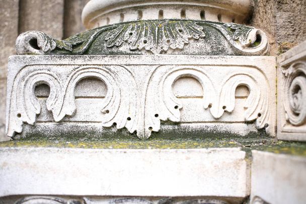Detail venkovní dekorace sochy hlavní katedrály Saulieu - Fotografie, Obrázek