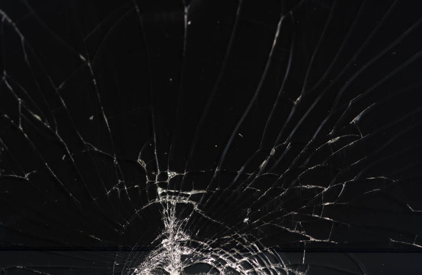 Broken smartphone screen, cracks and shattered glass under various eels - Fotoğraf, Görsel
