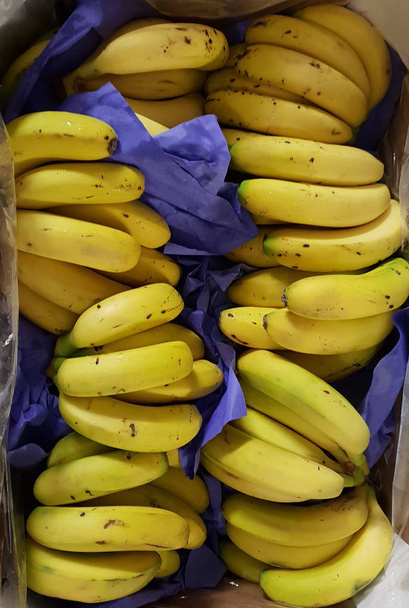 Bananas prontas para comer
 - Foto, Imagem