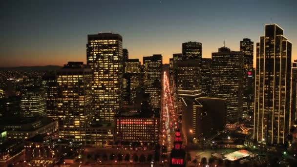 Antenne Sonnenuntergang niedrig angewinkelt Straßenansicht San Francisco, Vereinigte Staaten - Filmmaterial, Video