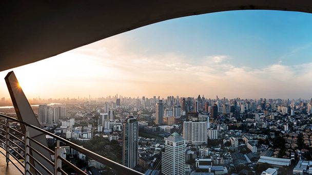都市景観のバンコク タイ シティビューの高さ - 写真・画像