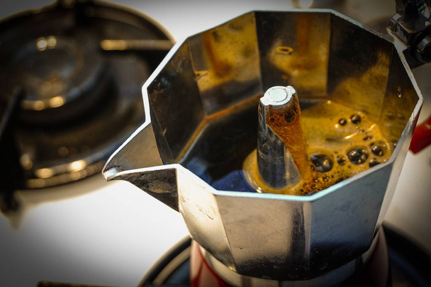 Плоский белый кофе приготовления в домашних условиях
 - Фото, изображение