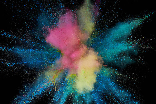 Výbuch barevného prachu. Abstraktní detailní záběr prachu na pozadí. Barevná exploze. Paint holi - Fotografie, Obrázek