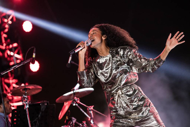 British singer-songwriter Corinne Bailey Rae performs during the 12th Shanghai JZ Festival 2016 in Shanghai, China, 16 October 2016. - Fotoğraf, Görsel
