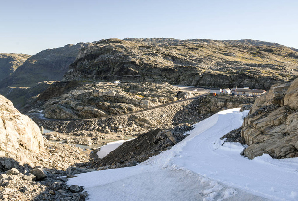 Горы на юге Норвегии в солнечный день
. - Фото, изображение