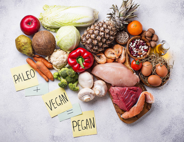 Dieta vegetariana. Productos paleo y veganos
 - Foto, Imagen