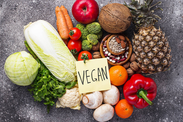 Набор вегетарианских и веганских продуктов
. - Фото, изображение