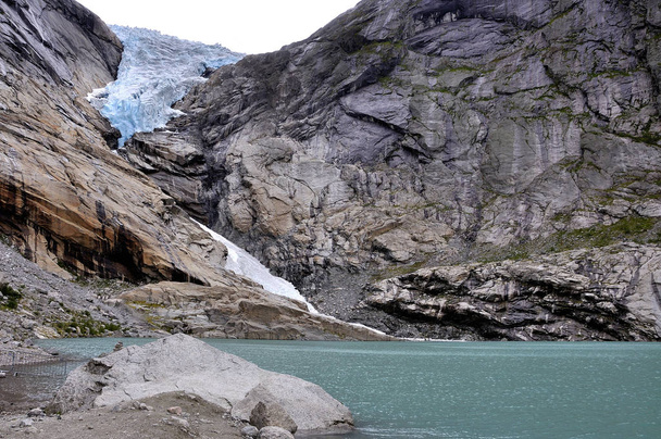 Sprachen des Jostedal-Gletschers in Norwegen - Foto, Bild