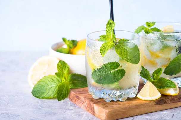 Lemonade summer cold drink. - Foto, afbeelding