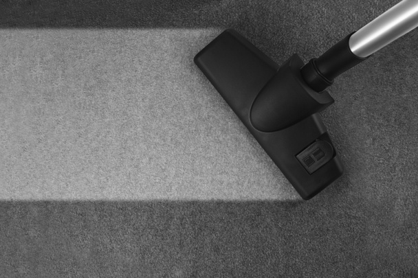 Очистка ковров пылесосом и копировальным пространством
 - Фото, изображение