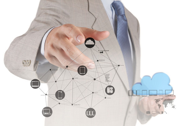 zakenman hand werken met een cloud computing diagram - Foto, afbeelding