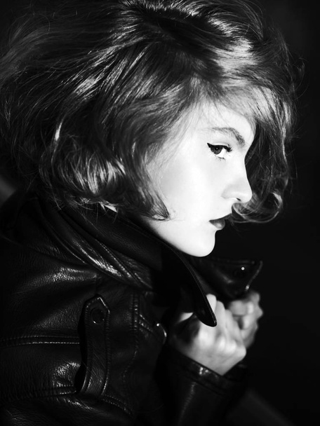 young woman model black and white portrait - Фото, зображення