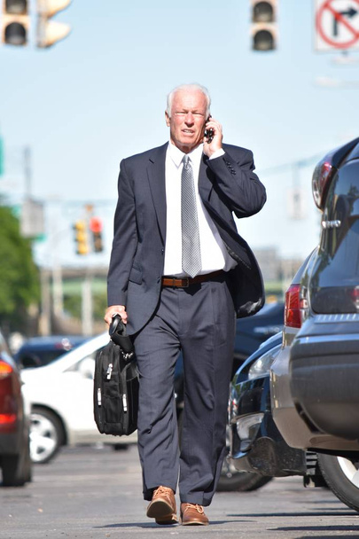 Tall Adult Senior Person Wearing Suit And Tie Walking - Fotó, kép