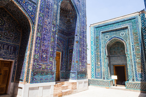Tarihsel kutsal mezarlık, Şahi Zinda Semerkand, Özbekistan'a. - Fotoğraf, Görsel