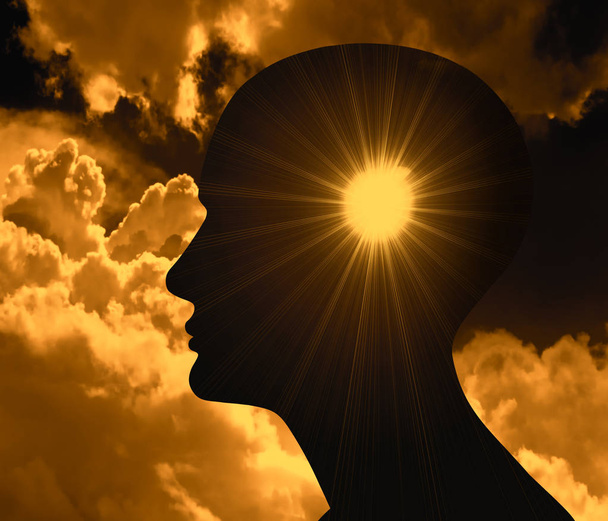 Θρησκευτικά. Ανθρώπινο κεφάλι με ήλιο. Εικονογράφηση - Φωτογραφία, εικόνα