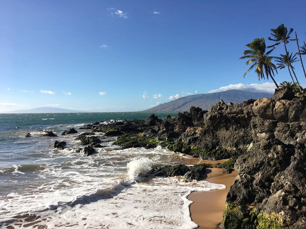 Мауї пляж з острів у фоновому режимі - Фото, зображення