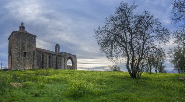 San Gregorio Hermitage Church at Montijo outskirts, Badajoz, Spain. Key rural destination at Extremadura - 写真・画像