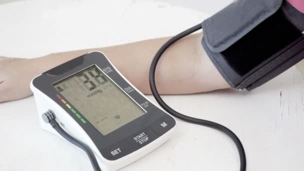krevní tlak normální fáze - Záběry, video