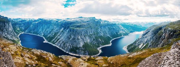 summer view to mountain lake Norway - Zdjęcie, obraz
