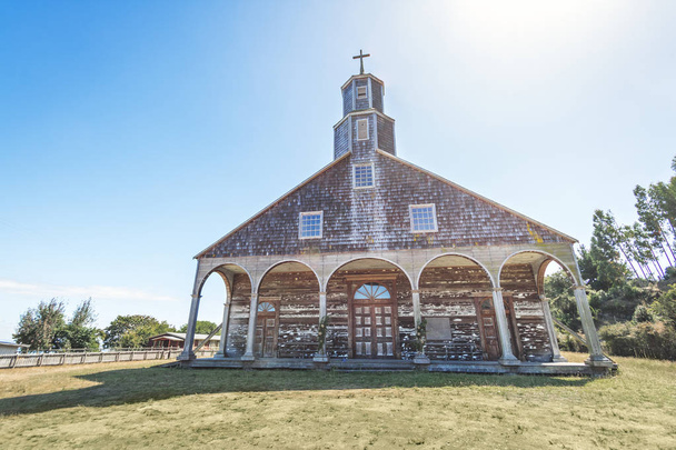 Quinchao 教会 - チリのチロエ島 - 写真・画像