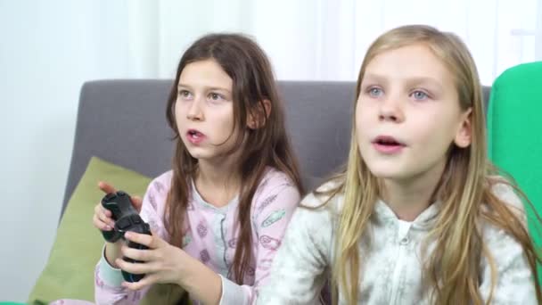 kids addicted to internet games - Footage, Video