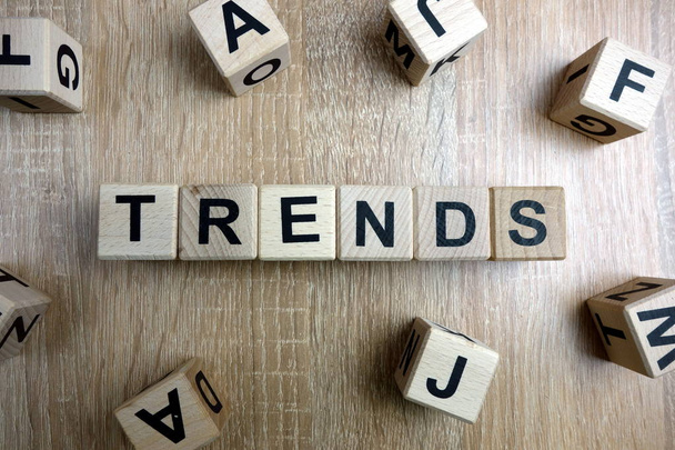 Trends word from wooden blocks on desk - Zdjęcie, obraz