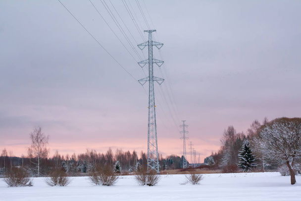 Power line at winter evening in Kouvola, Finland. - Foto, immagini