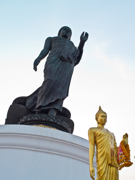 Big Buddha and Gold Buddha at Phutthamonthon in Thailand - Zdjęcie, obraz