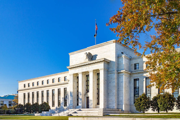 Budynek, siedziba Banku Rezerwy Federalnej Rezerwy Federalnej. Washington Dc, Stany Zjednoczone Ameryki. - Zdjęcie, obraz